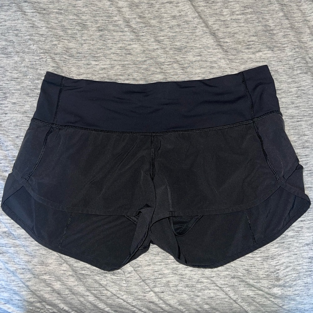 Lululemon Speed Short 2.5” *Reflective 4-way stretch
